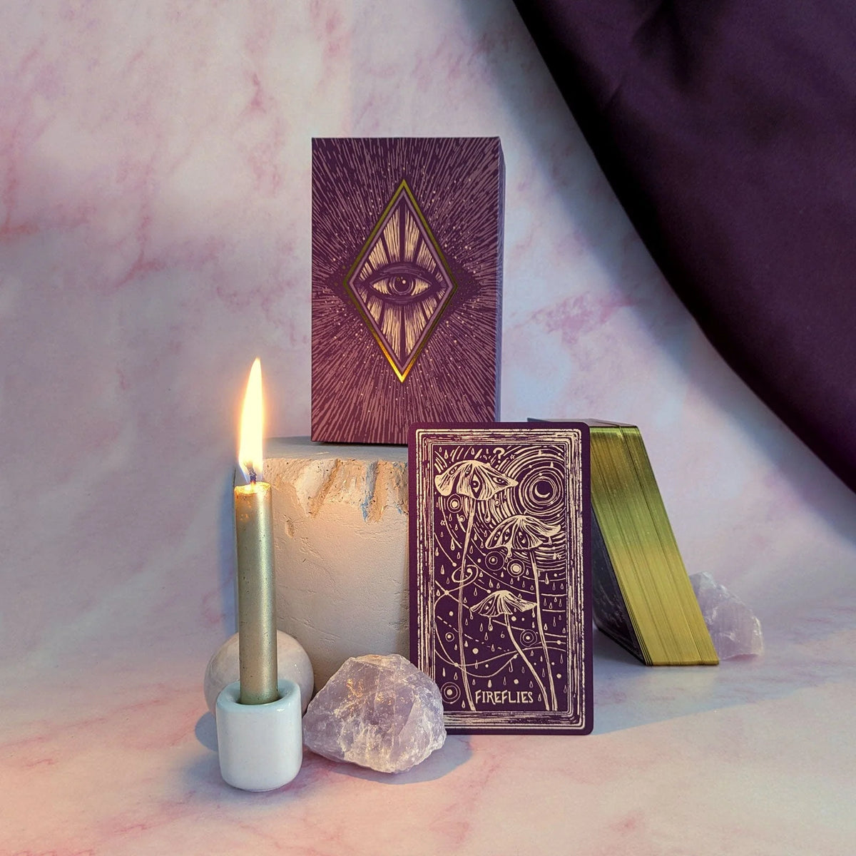 Tarot-Kartendeck mit Goldschnitt